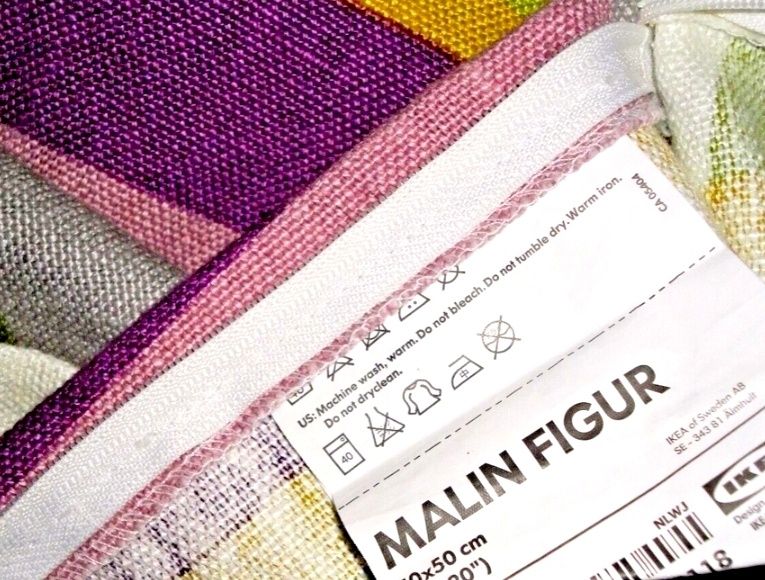 Conjunto de ,4  capas de almofada, 2 Malin Figur do IKEA e 2 capas lisas