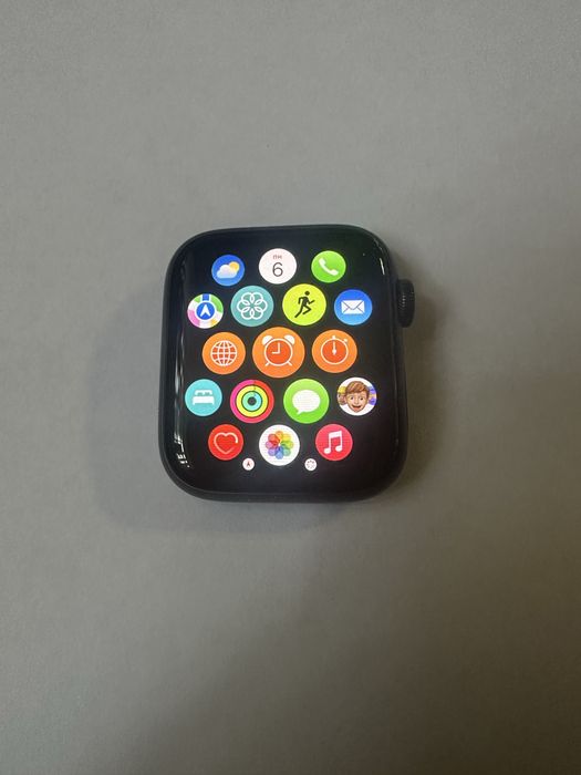 Продам watch se 1 в хорошому стані оригінал
