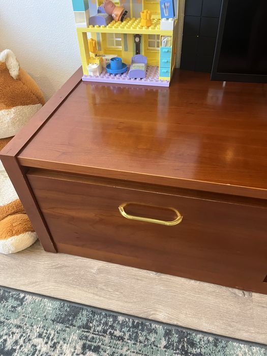 Movel de televisao em cerejeira