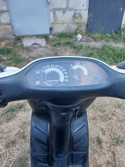 Продам Скутер  Piaggio Taphoon
