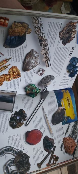Livro "UAU! Fantástica Enciclopédia Visual" - Civilização (Impecável)