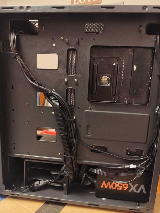 Computador Ryzen 5 5600 + 16GB ddr4 3200Mhz