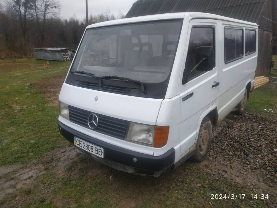 Продам Мерседес МВ 100