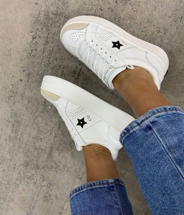 Wysylka z Polski buty dior