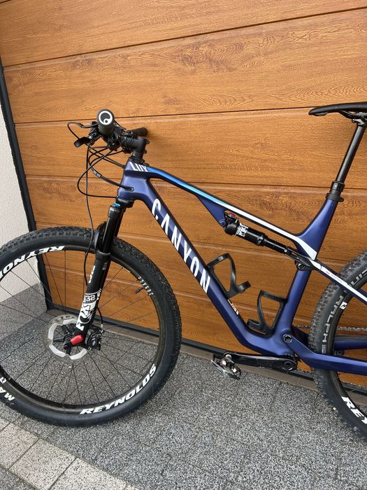 Canyon lux cf7 sl   L