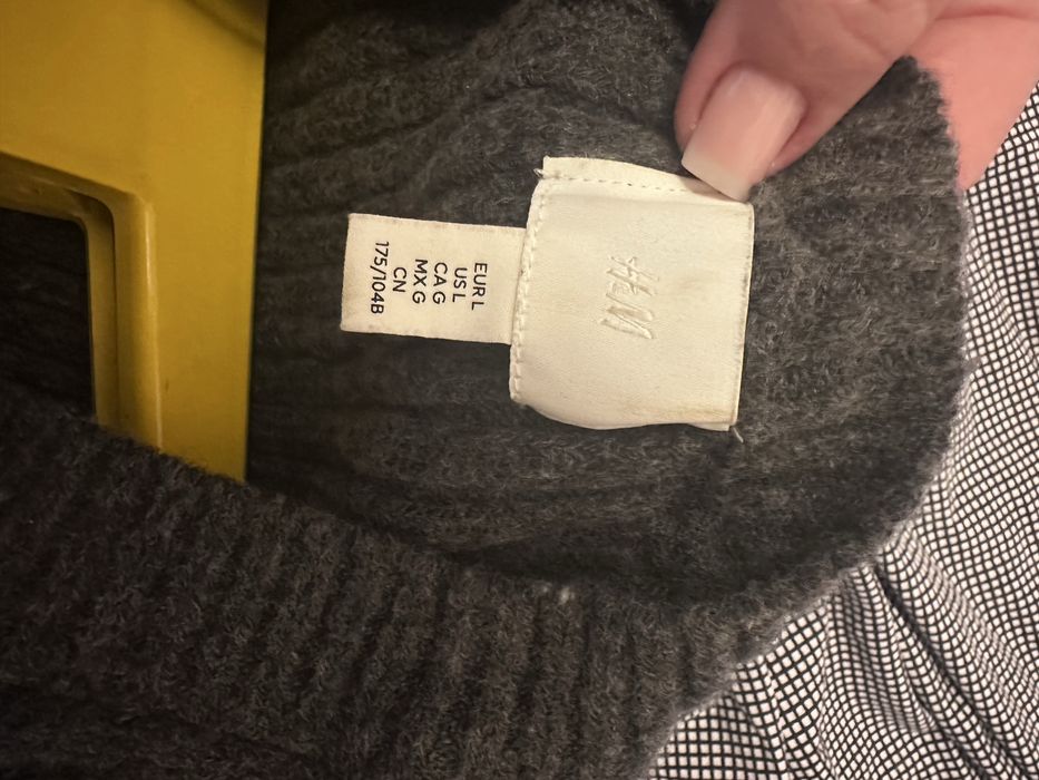 Вʼязане плаття від H&M