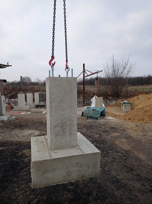 Stopa fundamentowa , pod Hale,  blaszak , Pompa ciepła, fotowoltaike