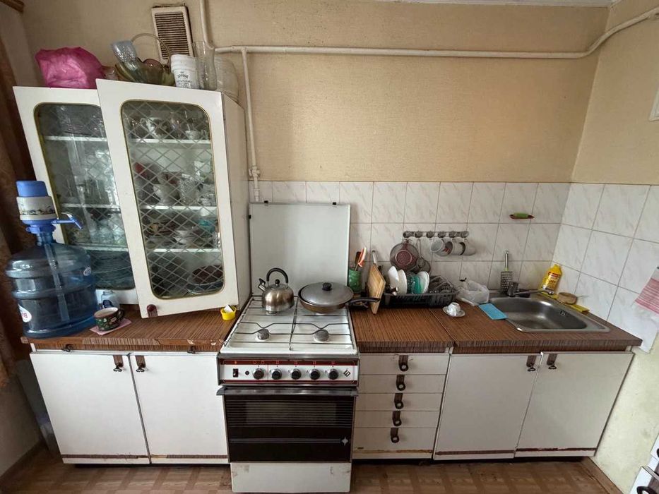 Продаж двокімнатної квартири в Центрі!!!