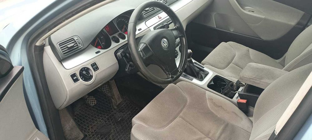 VW Passat B6.