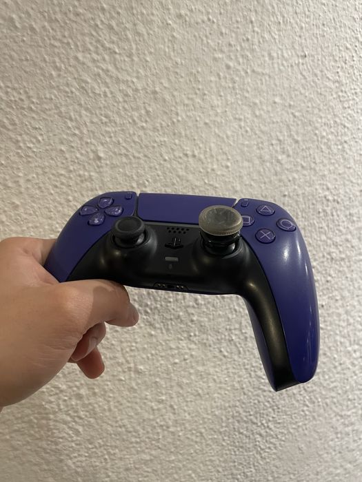 Playstation 5 com headset e monitor 240hz