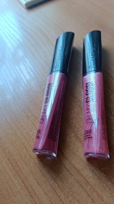 Błyszczek do UST OH MY Gloss !  RIMMEL London