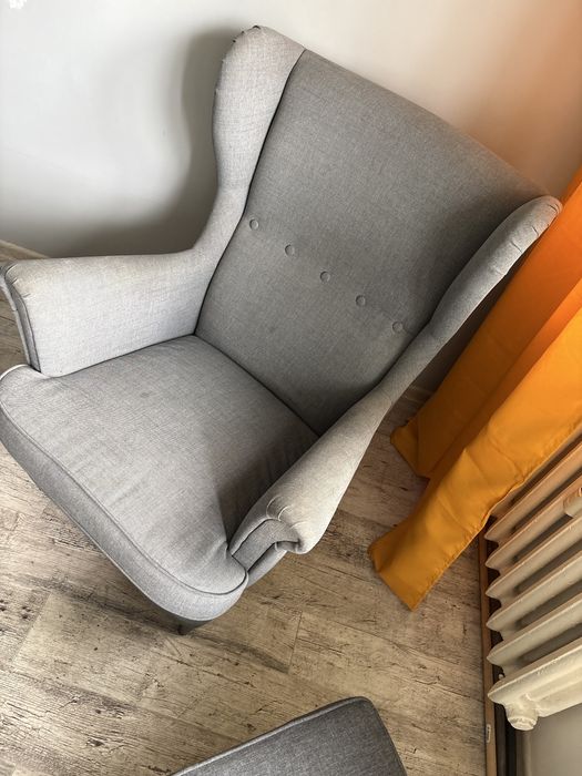 Fotel uszak Strandmon szary Ikea