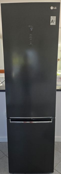 Lodówka używana LG  kolor antracyt