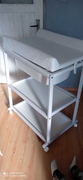 Wanienka z przewijakiem