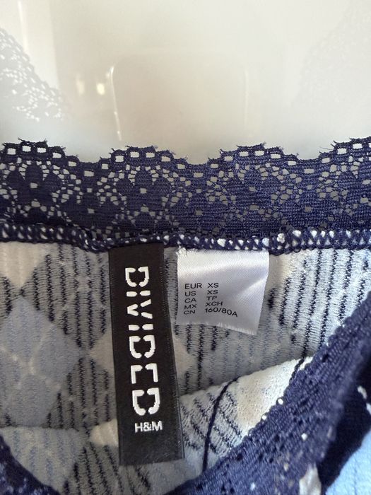 top z koronka i regulowanymi ramiaczkami h&m