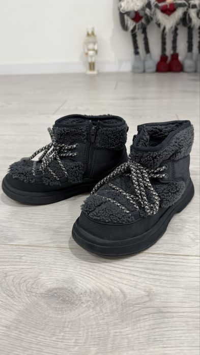 Зимние ботинки zara