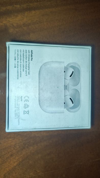 AirPods Pro навушники Apple