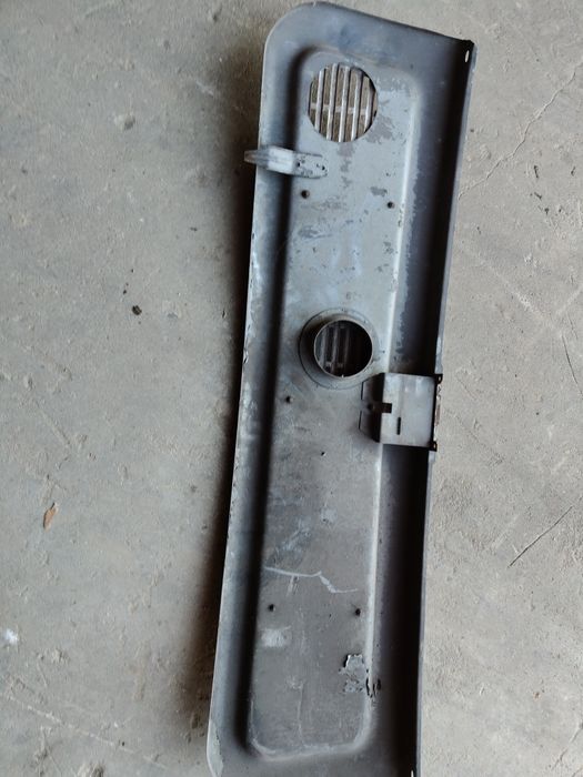 Kratka wentylacyjna grill zderzak przód Trabant żuk Nysa fiat polonez
