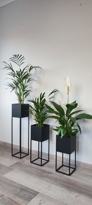 Kwietnik metalowy loft