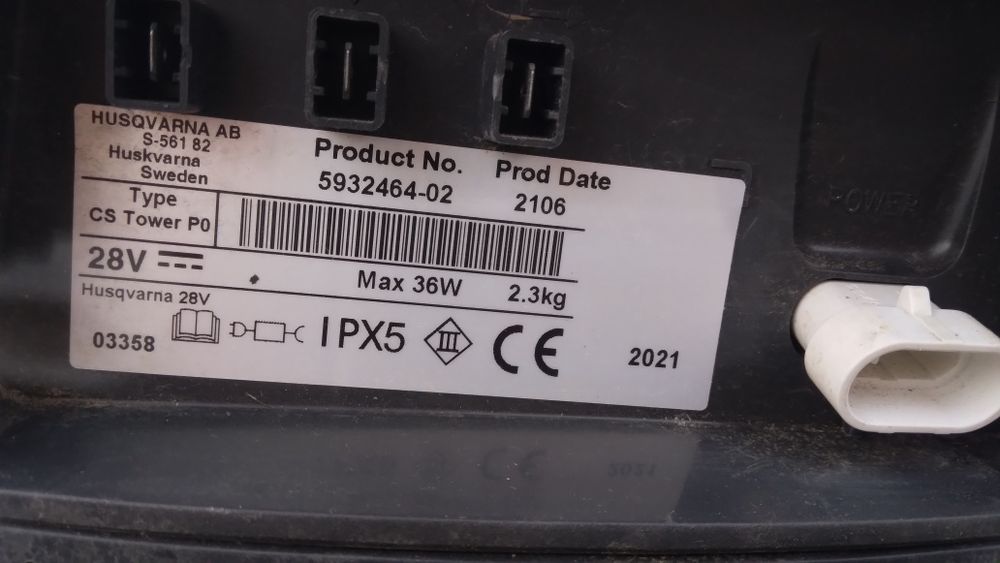 Stacja ładowania robota kosząceg Gardena stacja dokująca Husqvarna