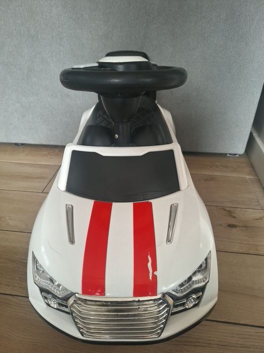 Auto jeździk samochód