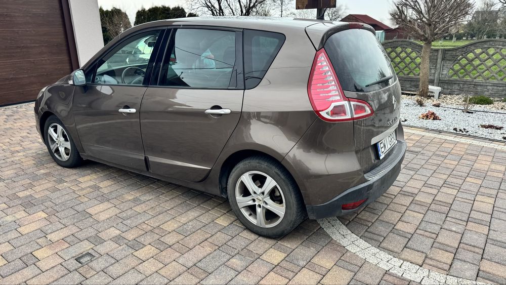 Sprzedam renault scenic 3 1.9dci130km
