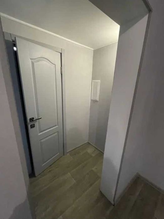 2 кім 53 м2 з РЕМОНТОМ в ЦЕГЛІ район КАЛИНОВА (718815)