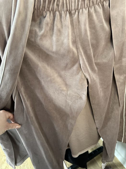 Велюрові костюми XL