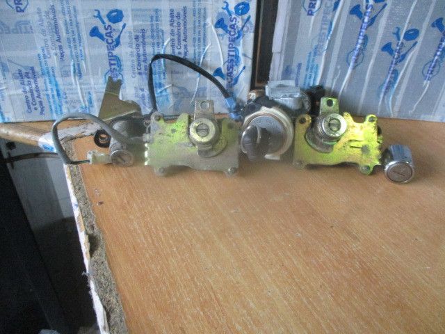 Conjunto de canhões MITSUBISHI Pajero Mini (H5_A)