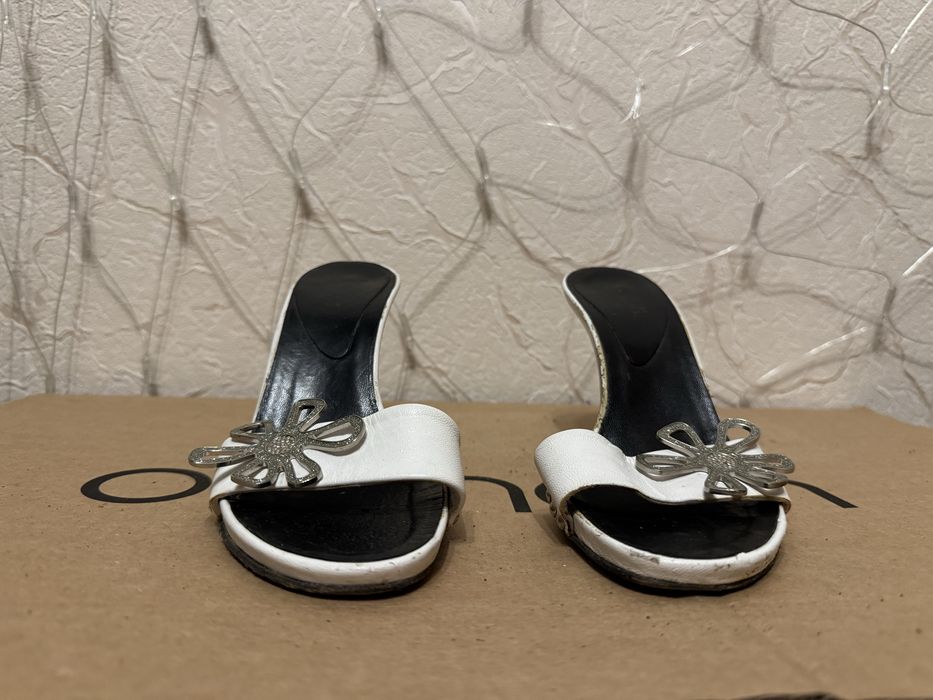 Продам жіночі підбори Angels