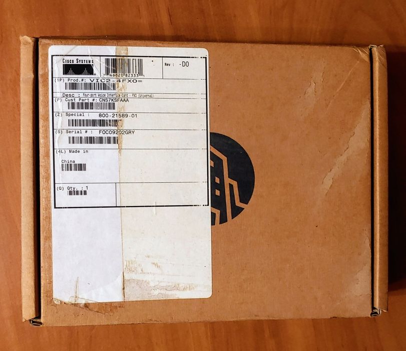 Cisco Four-port Voice Interface Card (VIC2-4FXO=) Universal