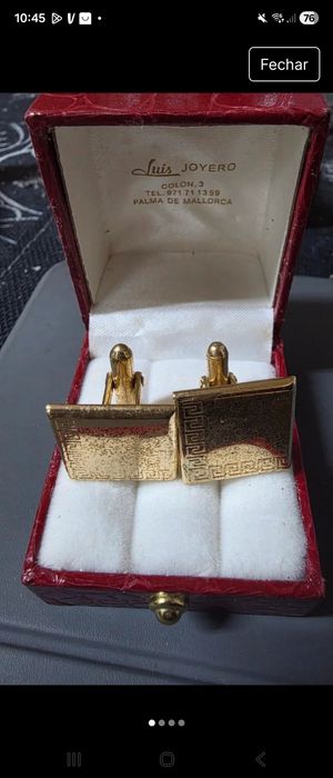 Botões de punho e alfinetes gravata