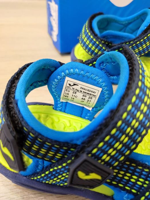 Продам детские босоножки Joma