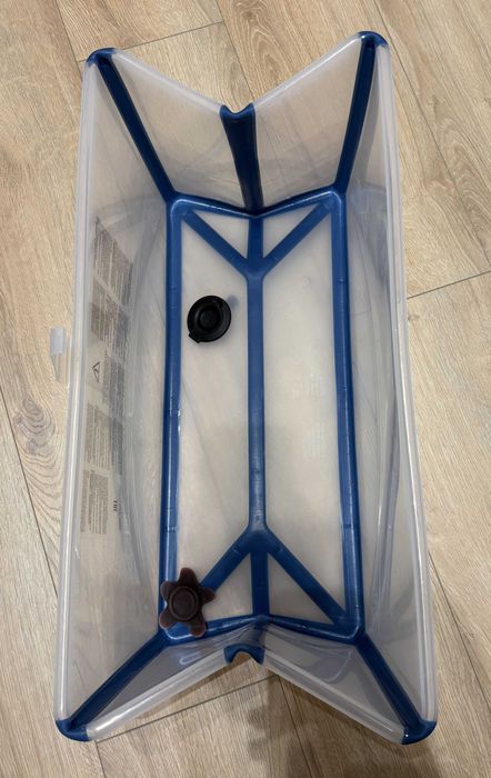 Wanienka Stokke Flexi Bath V2 - Błękit oceanu / niebieska