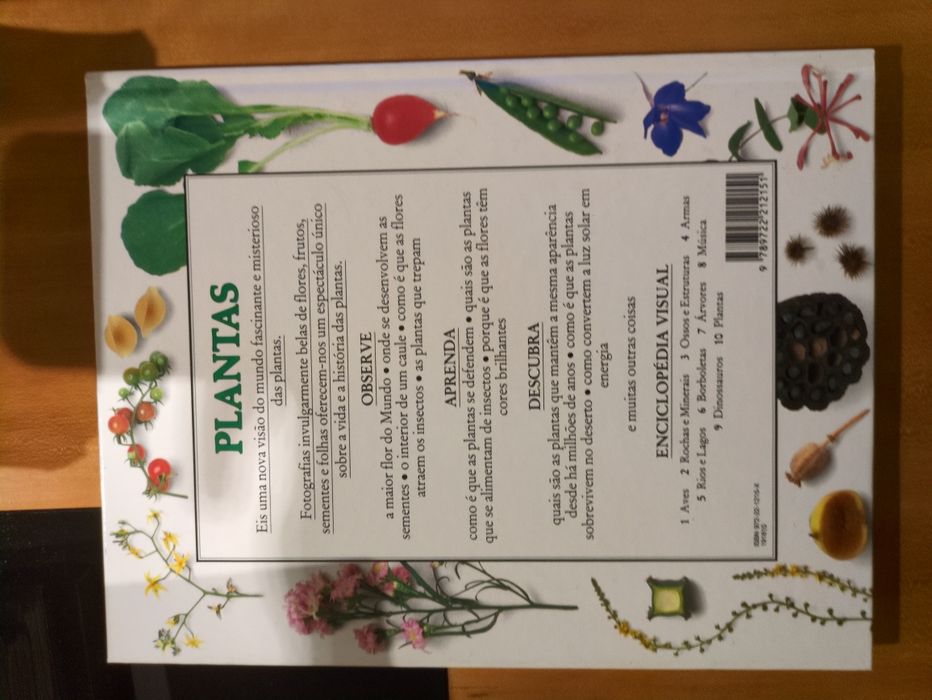 Plantas texto de David Burnie da Editora Verbo