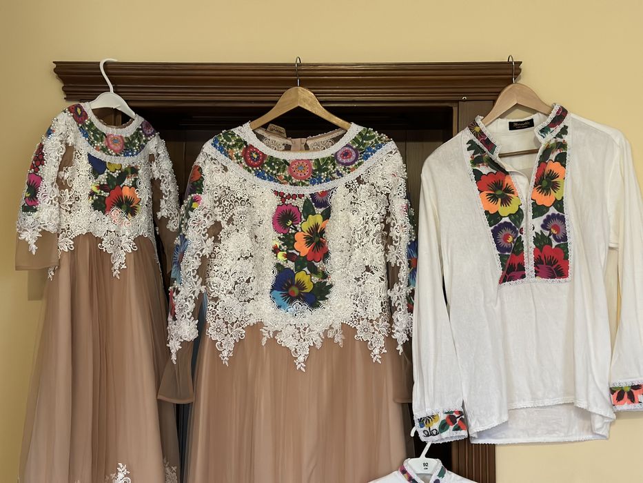 Вишиванки фемелі лук