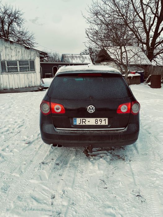 Пасат  б 6 не розмитнени