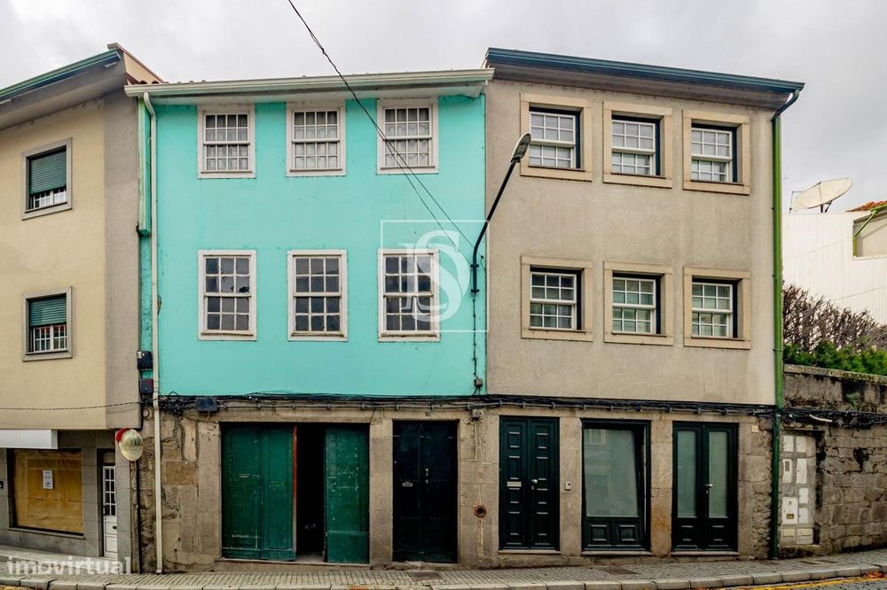 Prédio T1 Venda em Avões,Lamego