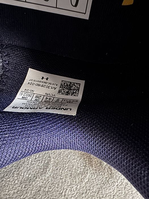 Under Armour Nowe Sneakersy Męskie Fat Tire Granatowe Sportowe 44