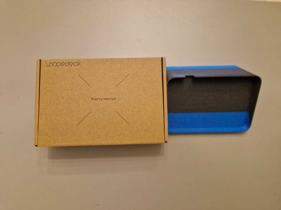 Loupedeck Live Stream Deck - com muito pouco uso / em caixa