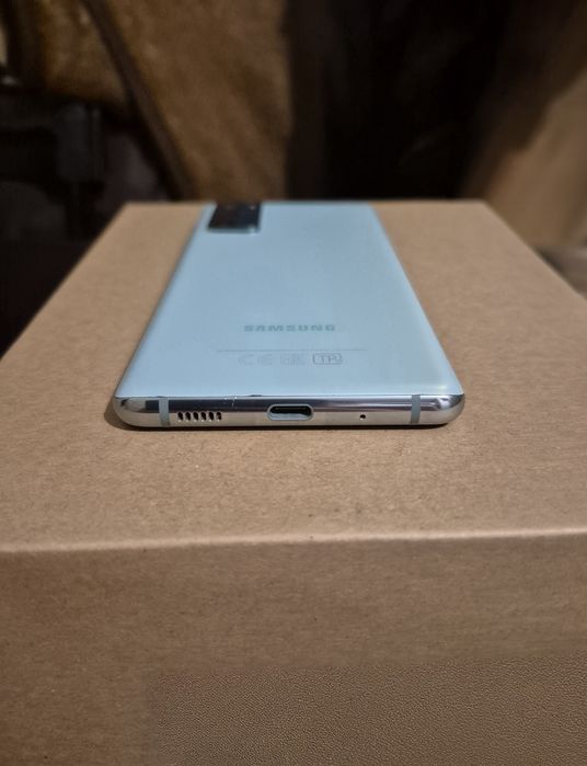 Samsung Galaxy S20 FE 8/256 SM-G780G/DS