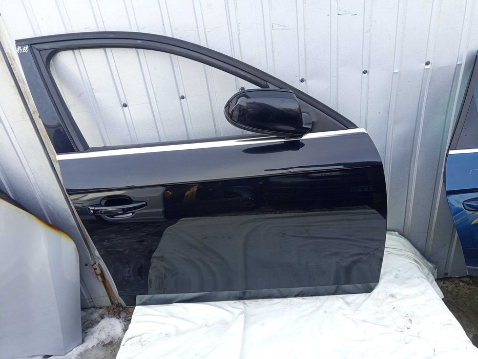 Drzwi Prawe Przednie przód AUDI A4 B8