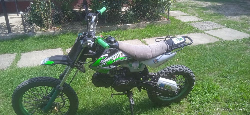 Продам пітбайк..