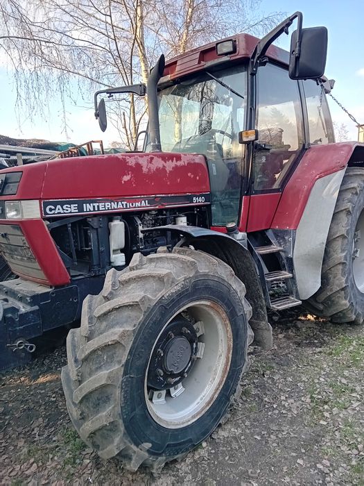 Ciągnik Case 5140