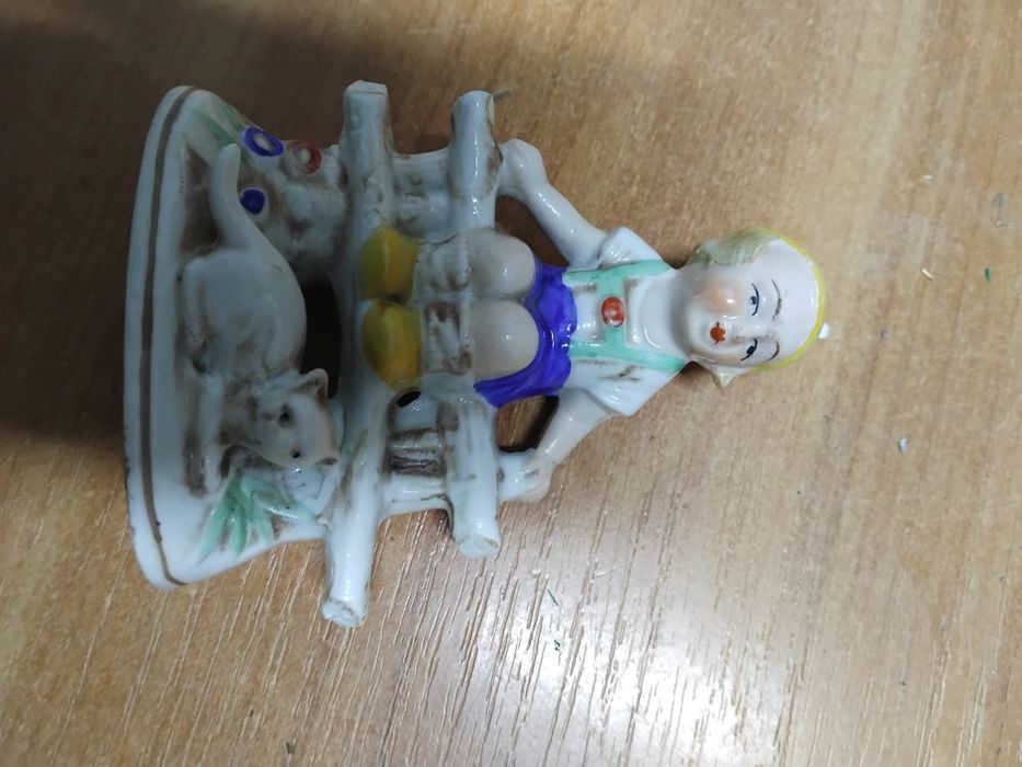 Статуетка. Німеччина. Діти.