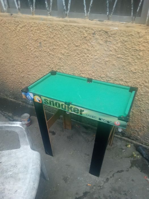 Vendo um bilhar senuquere de criança