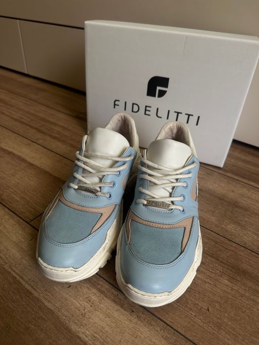 Кроссовки Fidelitti