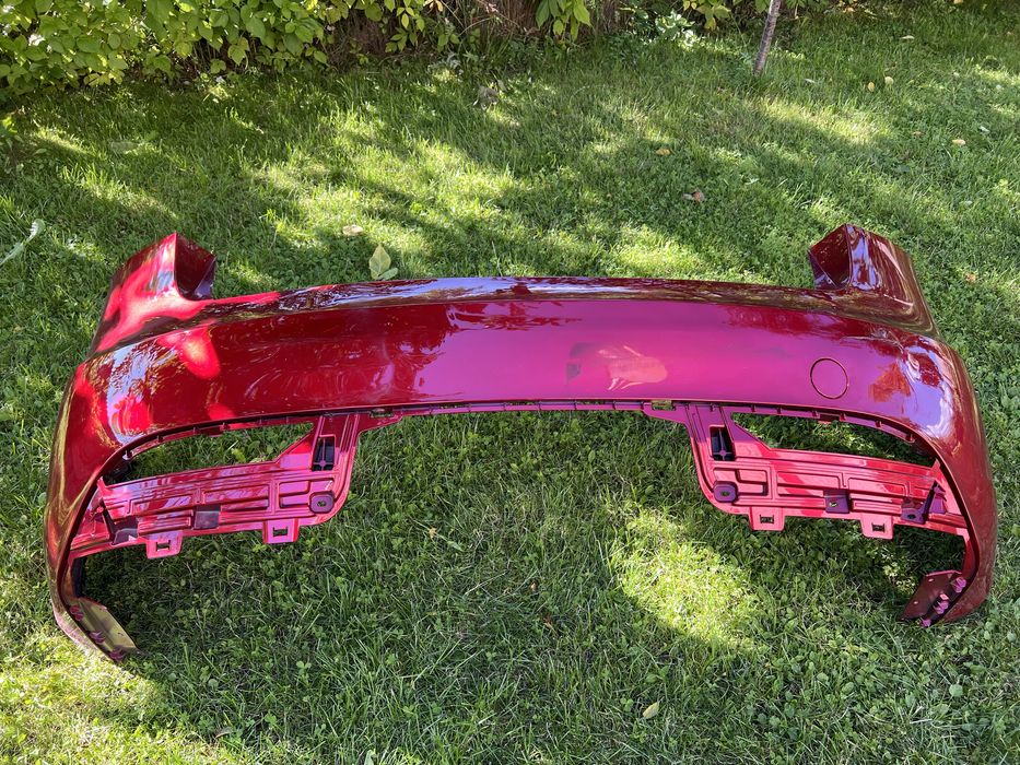 Задній бампер Tesla Model 3