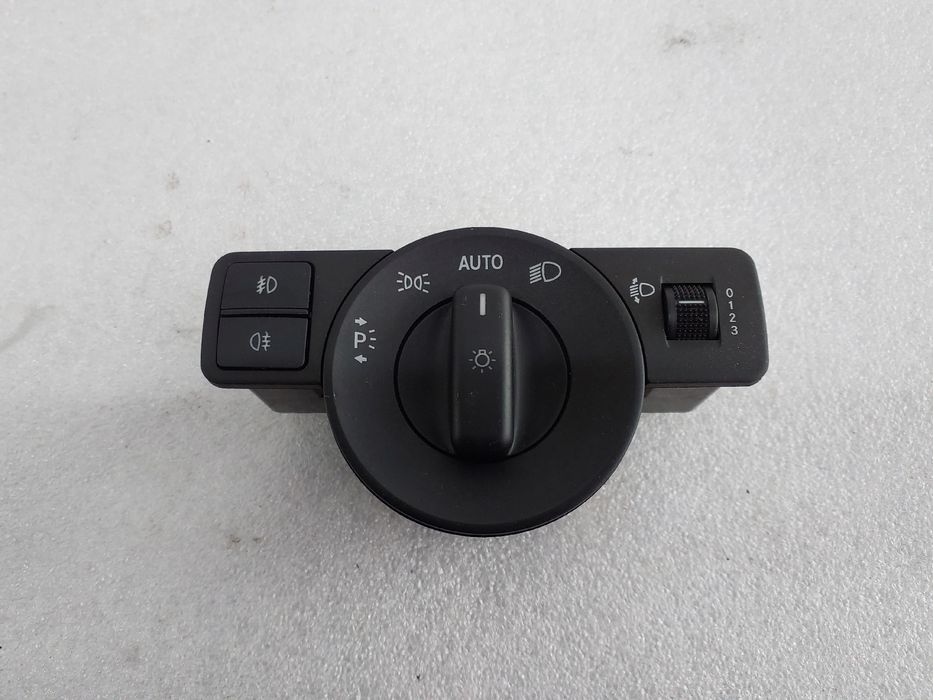Botão / interruptor de luzes MERCEDES-BENZ Classe A (W176)