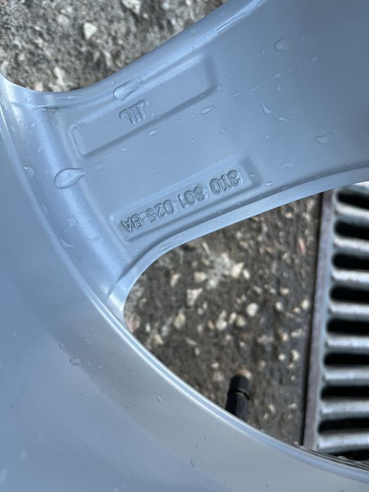 Jantes Originais Audi 17” 5x112 + Pneus Goodyear Eagle F1 / Nexen